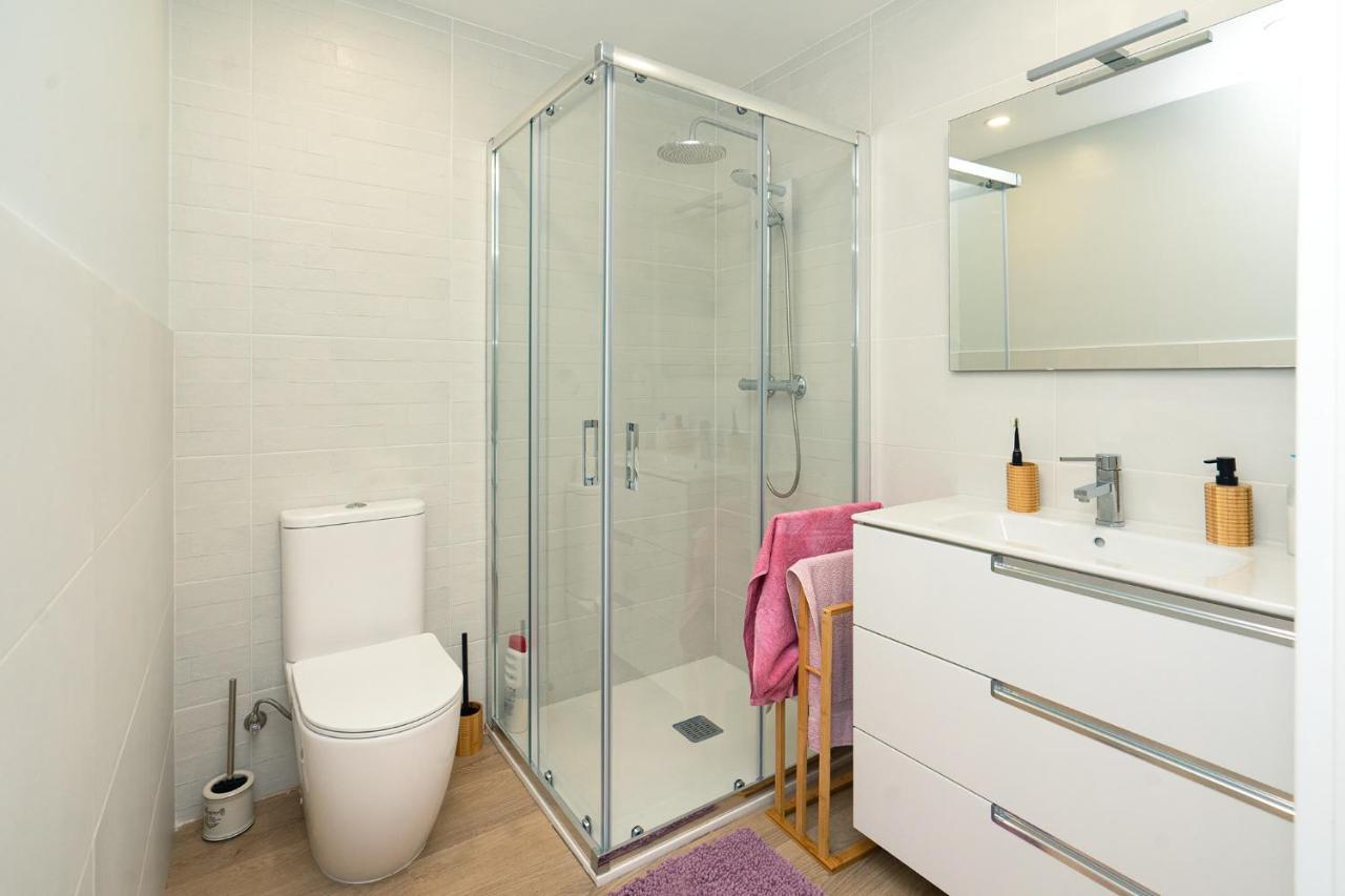 Urbanizacion Con Piscina Arnelas Sanxenxo Dış mekan fotoğraf